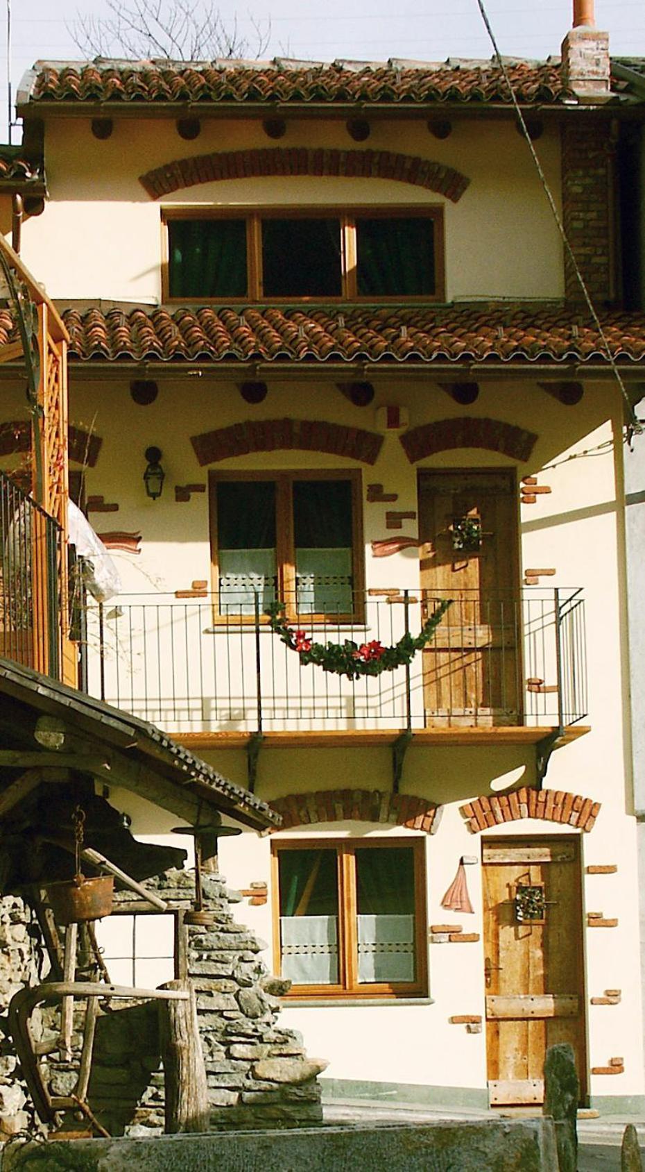 Le Village Montjovet Exterior photo
